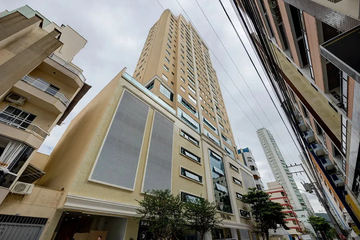 Apartamento 4 suítes + banheiro social à venda em Centro, Balneário Camboriú