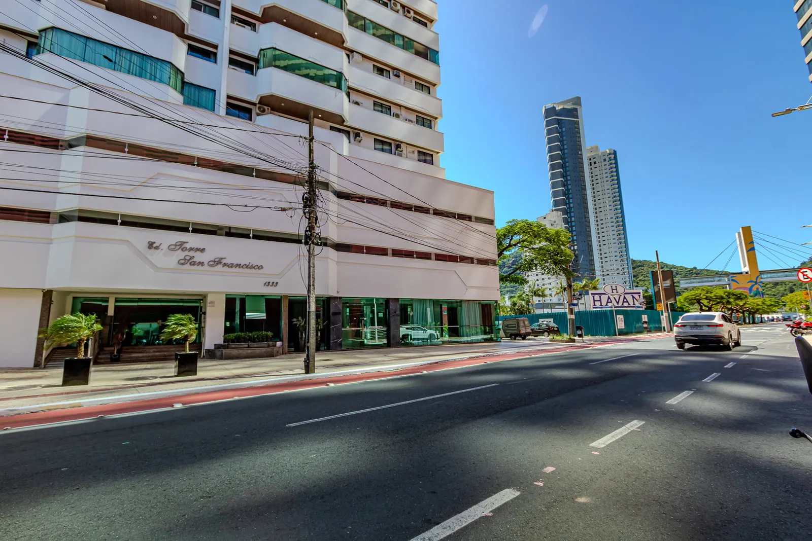 Apartamento 3 dormitórios (sendo 1 suíte) + banheiro social à venda em Barra Sul, Balneário Camboriú, foto 3