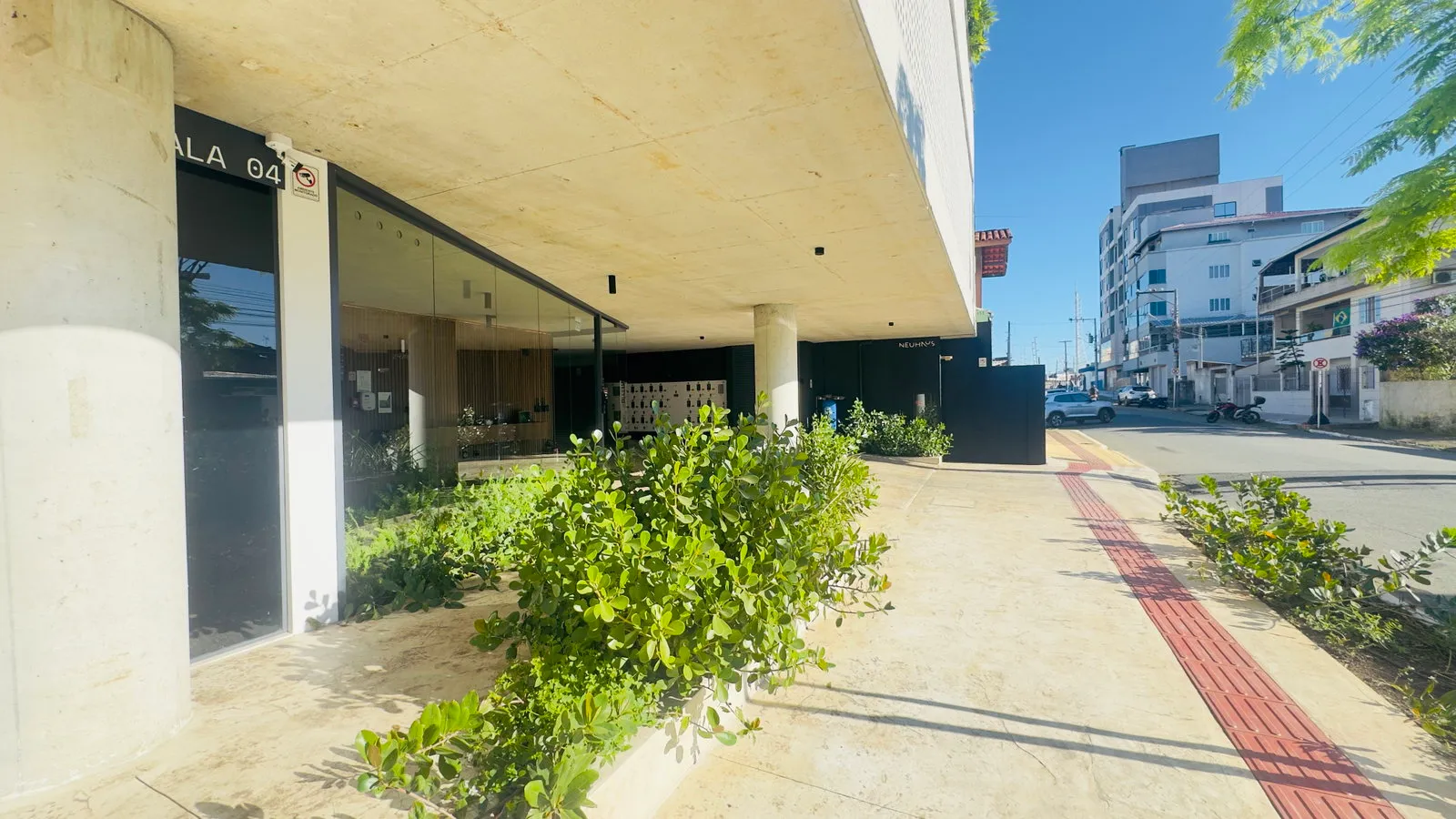 Apartamento 2 dormitórios (sendo 1 suíte) + banheiro social à venda em Centro, Balneário Camboriú, foto 3