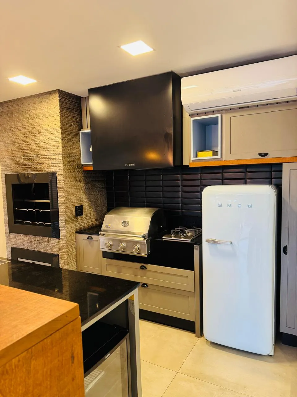 Casa 4 suítes + banheiro social e lavabo à venda em Barra, Balneário Camboriú, foto 3