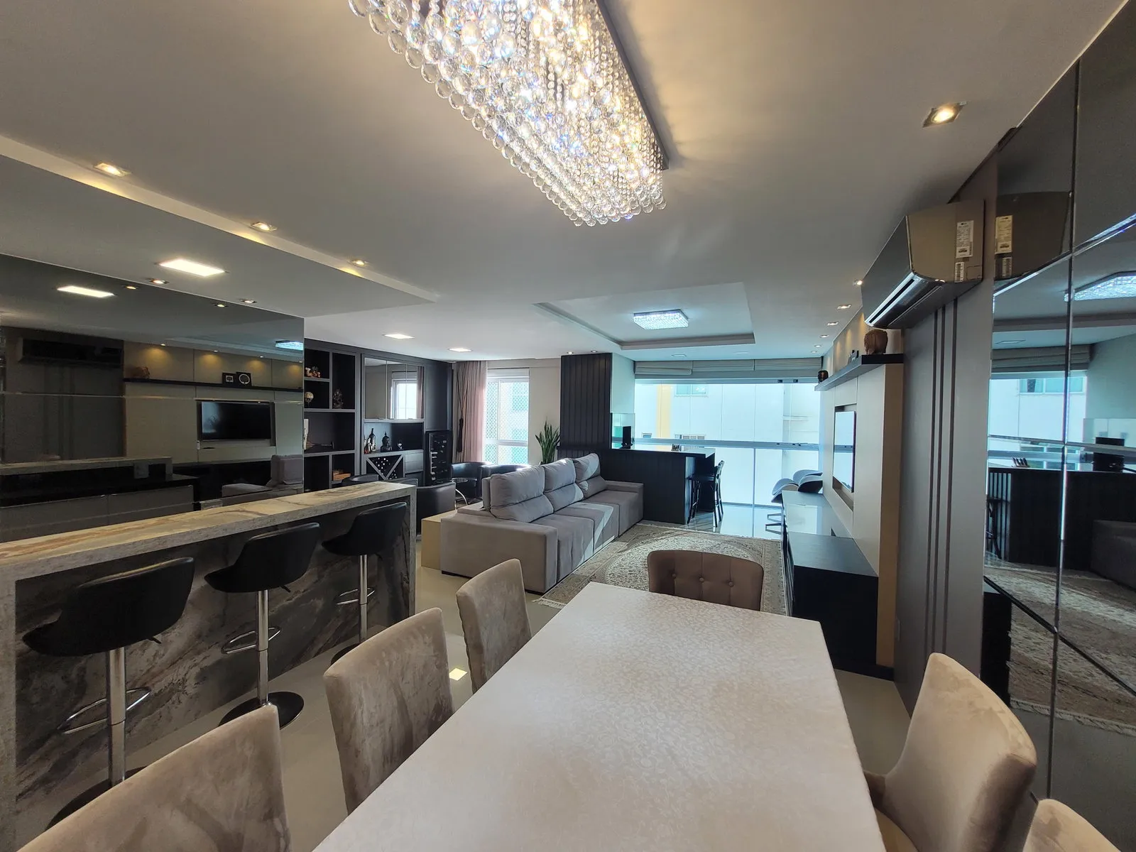 Apartamento 3 suítes + lavabo à venda em Pioneiros, Balneário Camboriú, foto 3
