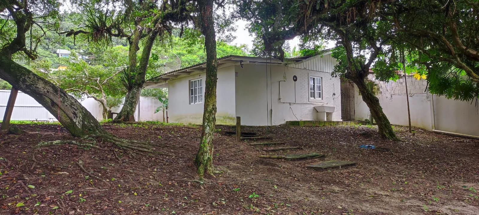 Terreno à venda em Praia do Estaleiro, Balneário Camboriú, foto 2