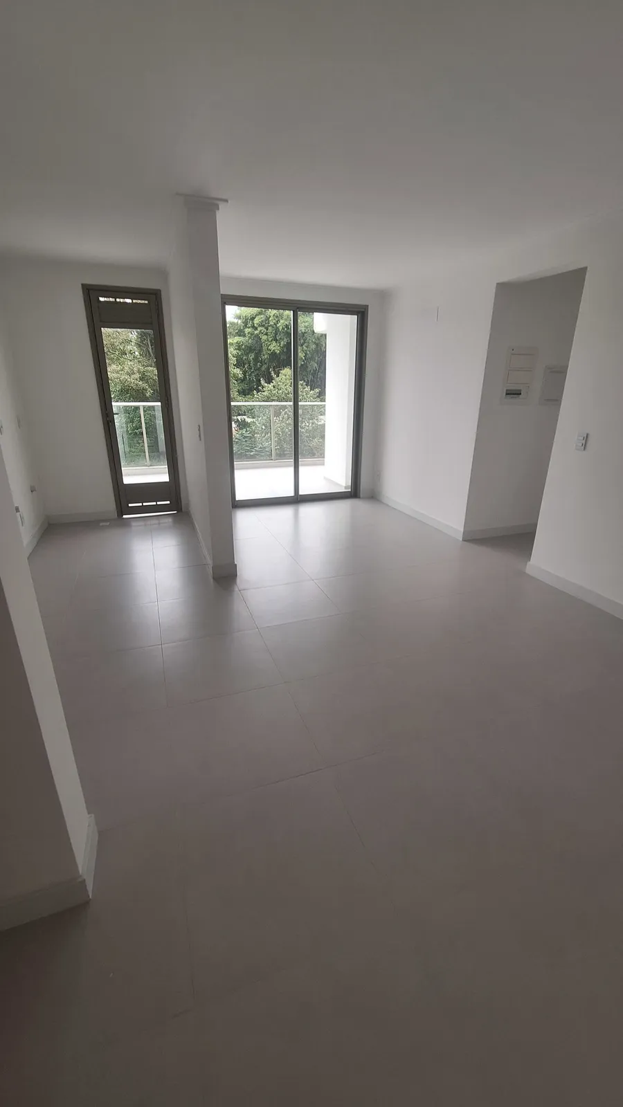 Apartamento 3 dormitórios (sendo 1 suíte) + banheiro social à venda em São Vicente, Itajaí, foto 3