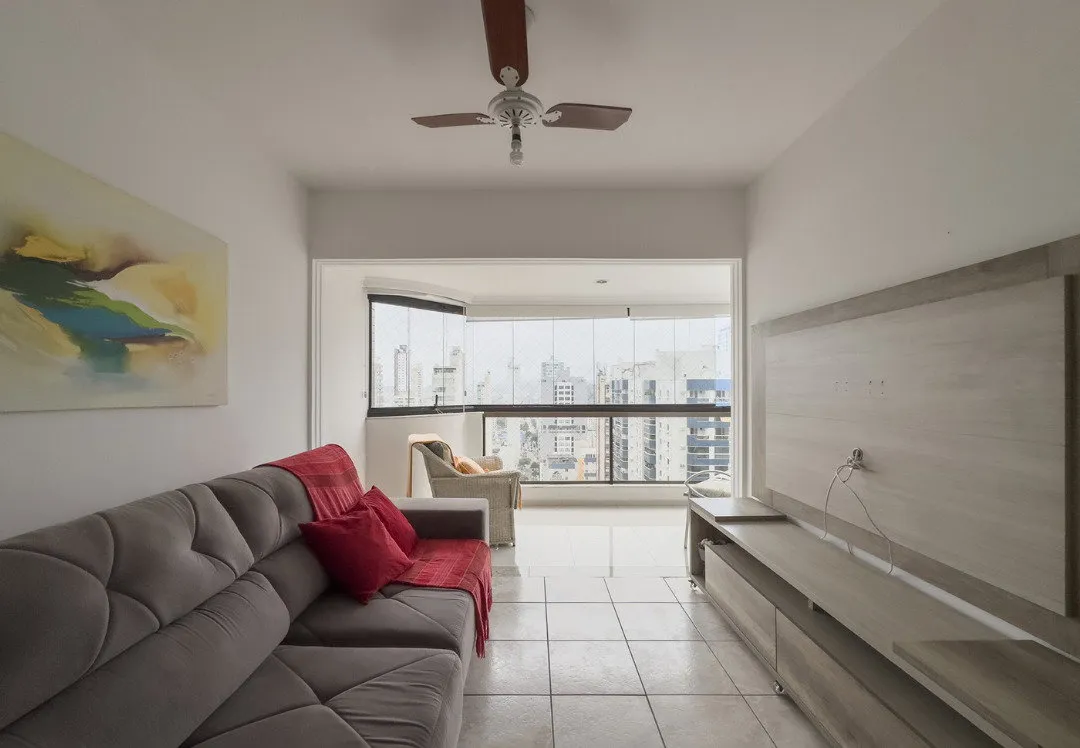 Apartamento 3 dormitórios (sendo 1 suíte) + lavabo à venda em Centro, Balneário Camboriú, foto 3