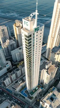 Apartamento 2 suítes + lavabo à venda em Centro, Balneário Camboriú