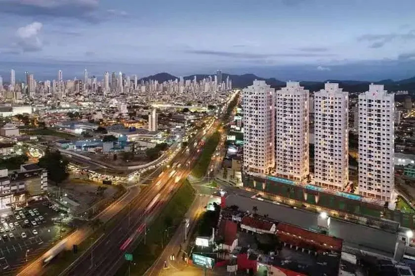 Apartamento 2 dormitórios (sendo 1 suíte) + lavabo à venda em Tabuleiro, Balneário Camboriú, foto 2