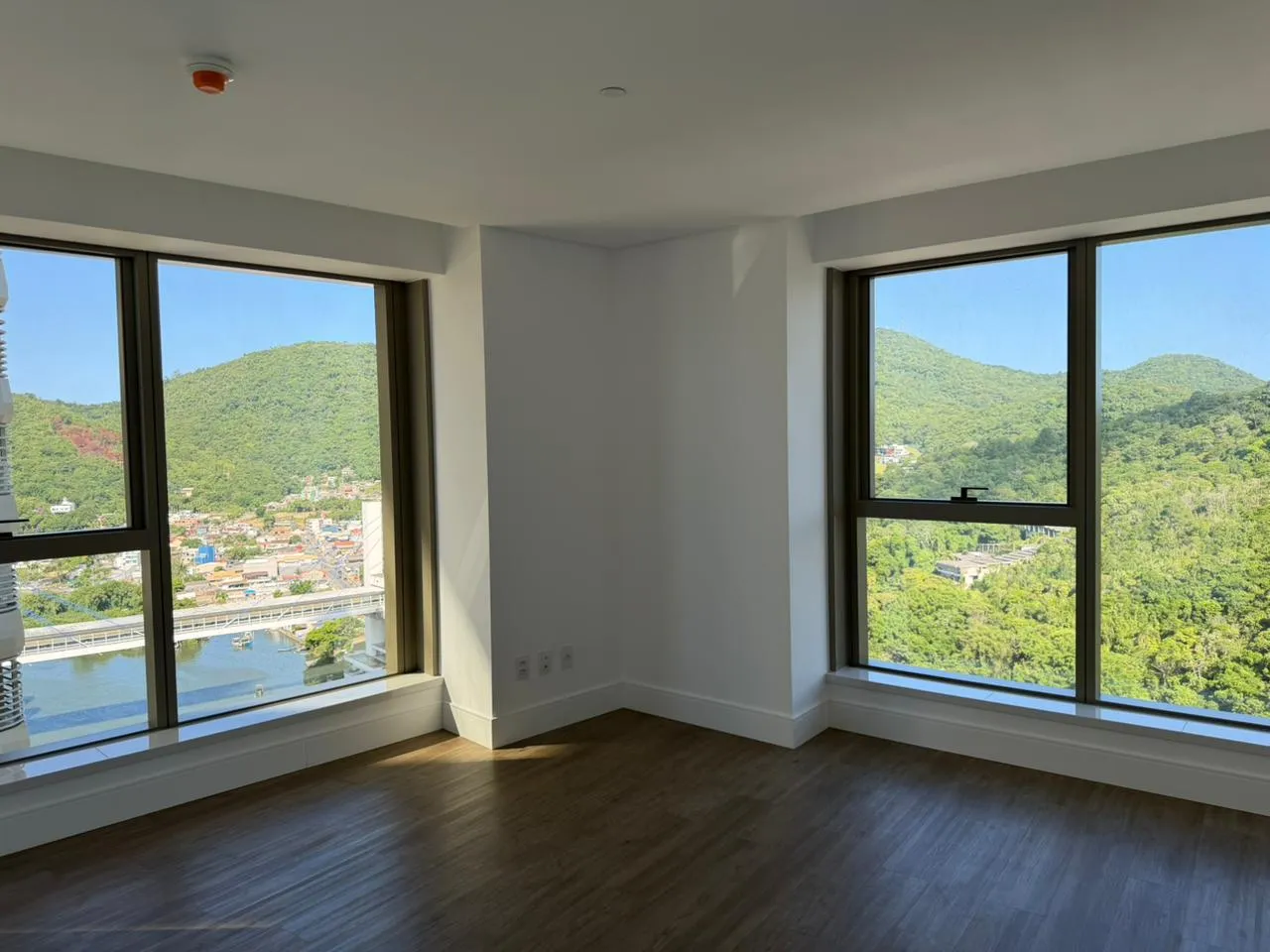 Apartamento 4 suítes + lavabo à venda em Barra Sul, Balneário Camboriú, foto 2