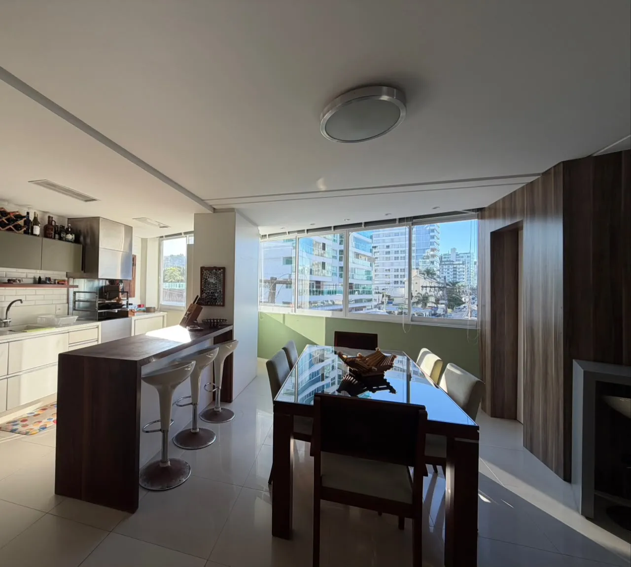 Apartamento 3 dormitórios (sendo 1 suíte) + lavabo à venda em Praia Brava, Itajaí, foto 2