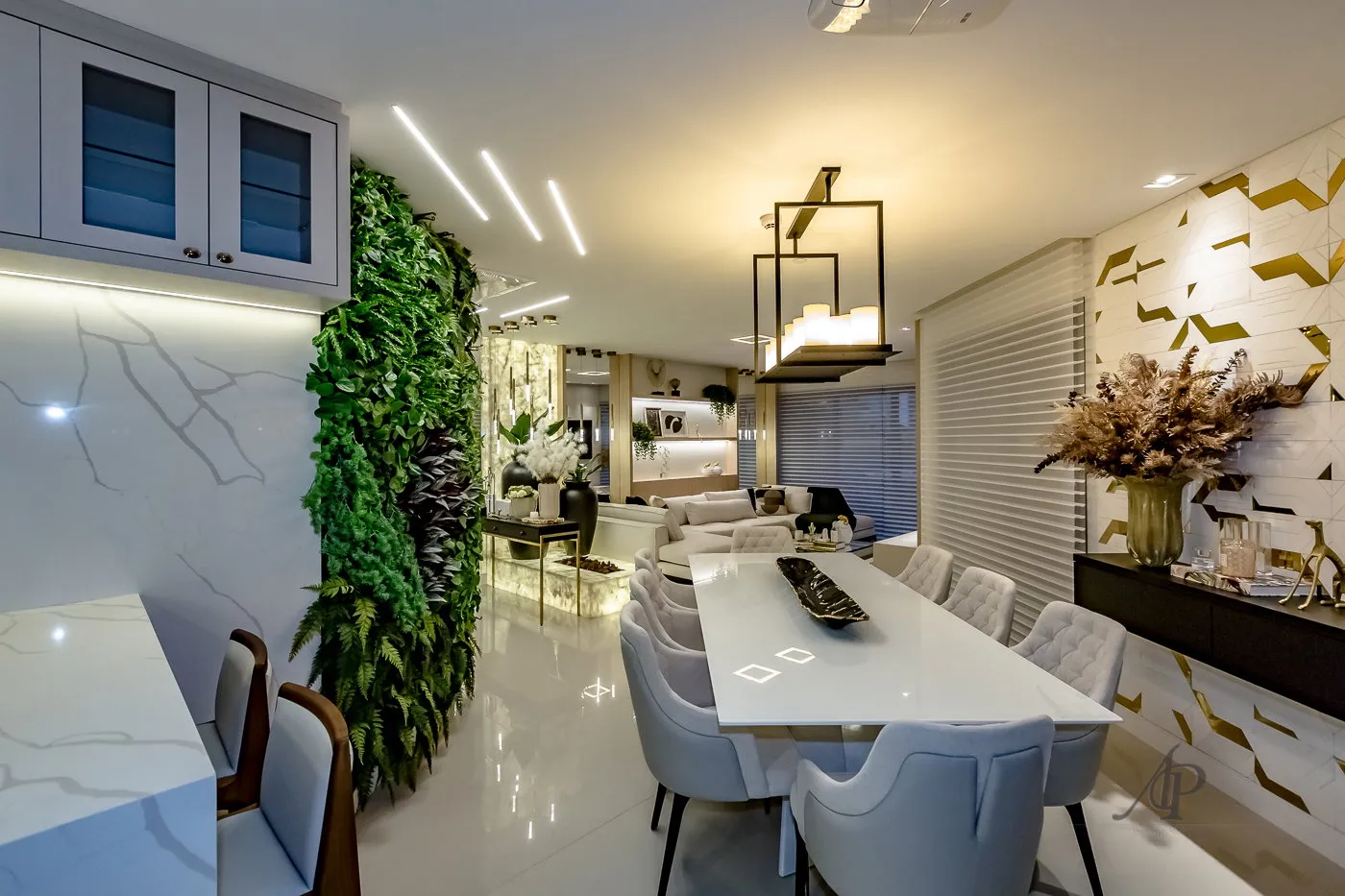 Apartamento 4 suítes + banheiro social e lavabo à venda em Centro, Balneário Camboriú, foto 2