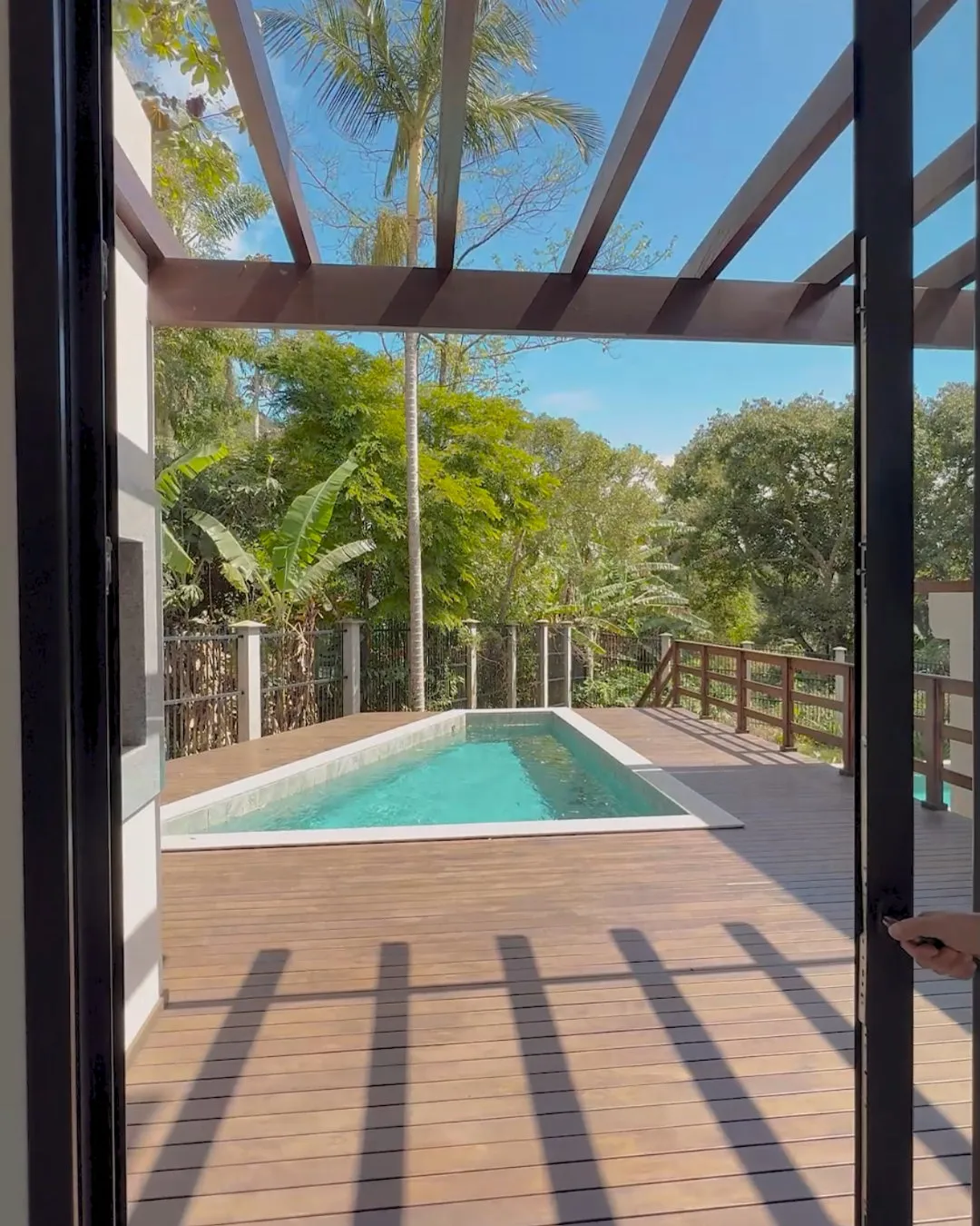 Casa 3 suítes + banheiro social e lavabo à venda em Praia de Taquaras, Balneário Camboriú, foto 2