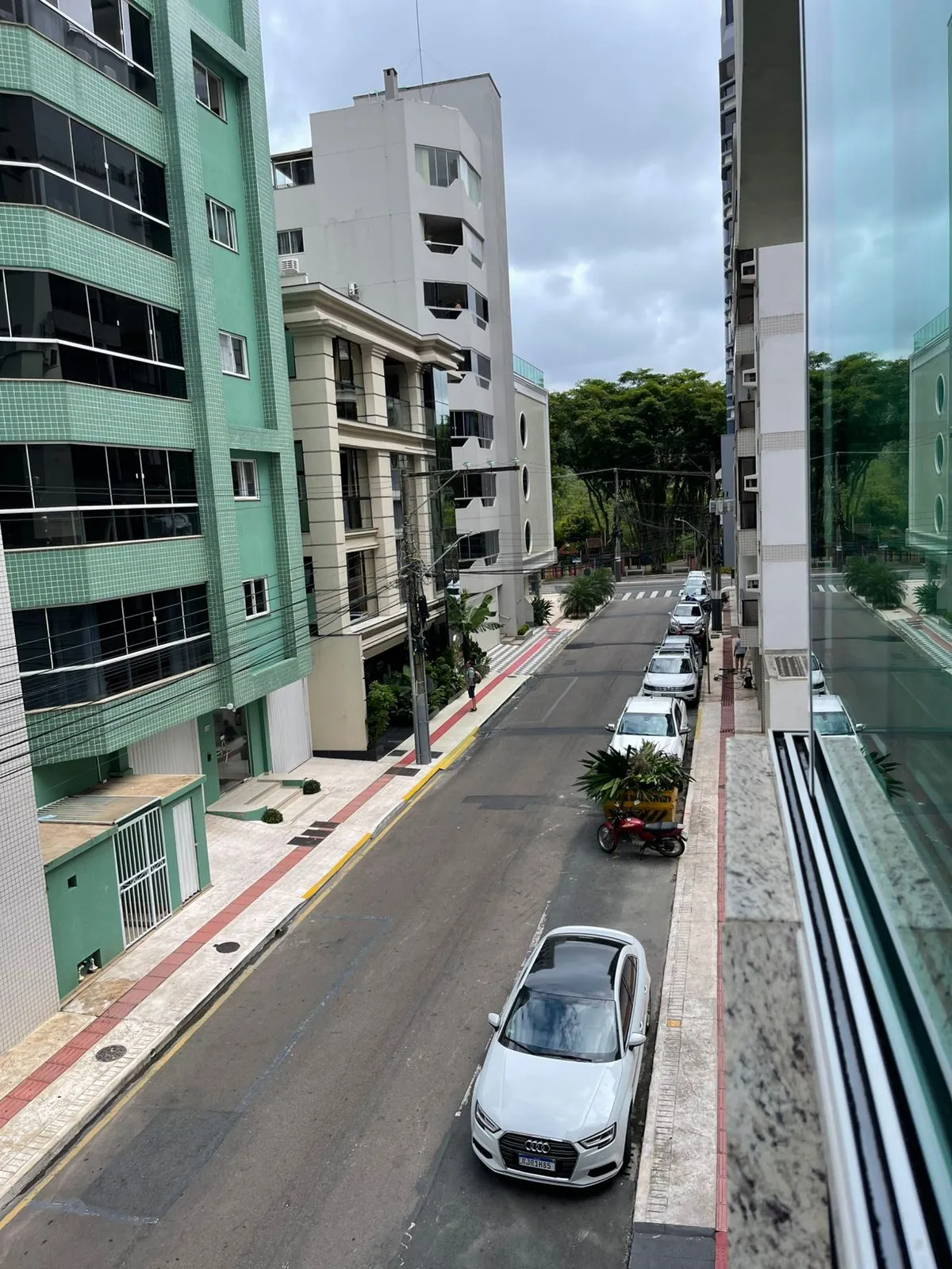 Apartamento 3 dormitórios (sendo 2 suítes) + banheiro social à venda em Barra Sul, Balneário Camboriú, foto 3