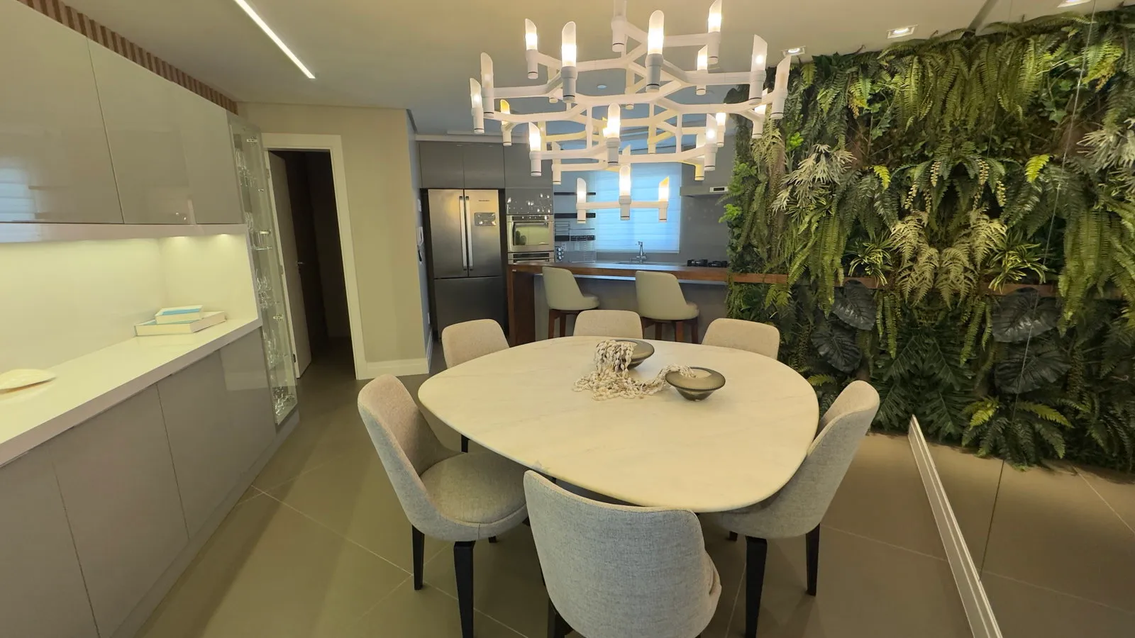 Apartamento 3 suítes + lavabo à venda em Pioneiros, Balneário Camboriú, foto 3