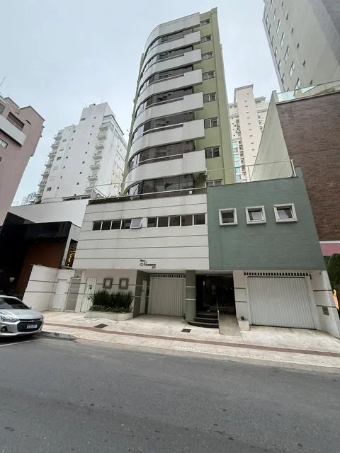 Apartamento 3 dormitórios (sendo 1 suíte) + banheiro social e lavabo à venda em Centro, Balneário Camboriú, foto 2