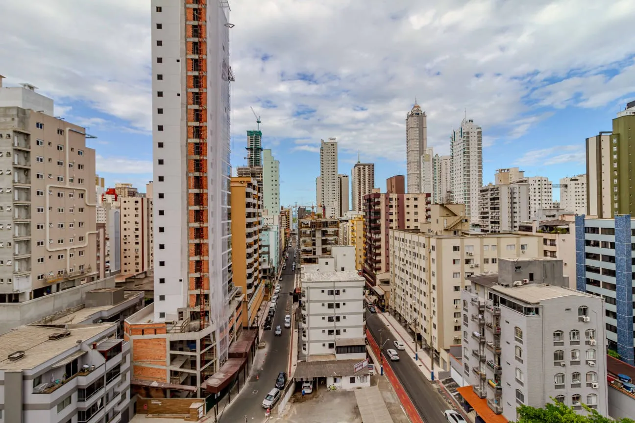 Apartamento 3 suítes à venda em Centro, Balneário Camboriú, foto 2