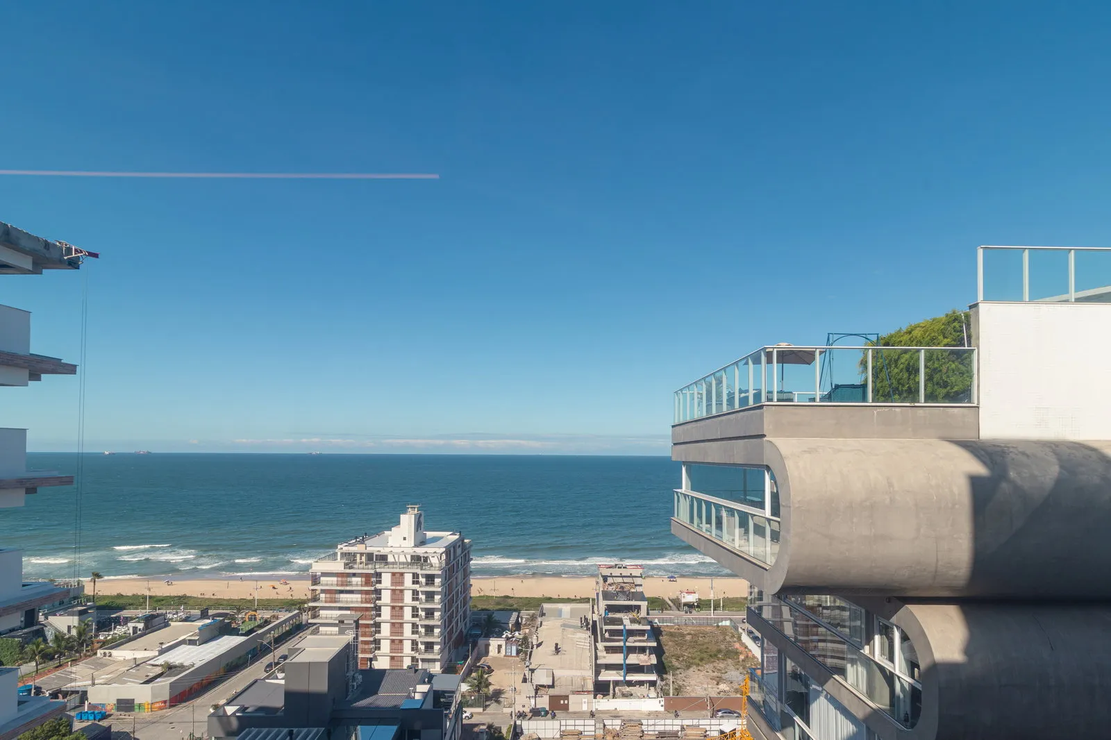 Apartamento 2 dormitórios (sendo 1 suíte) + 2 banheiros sociais à venda em Praia Brava, Itajaí, foto 3