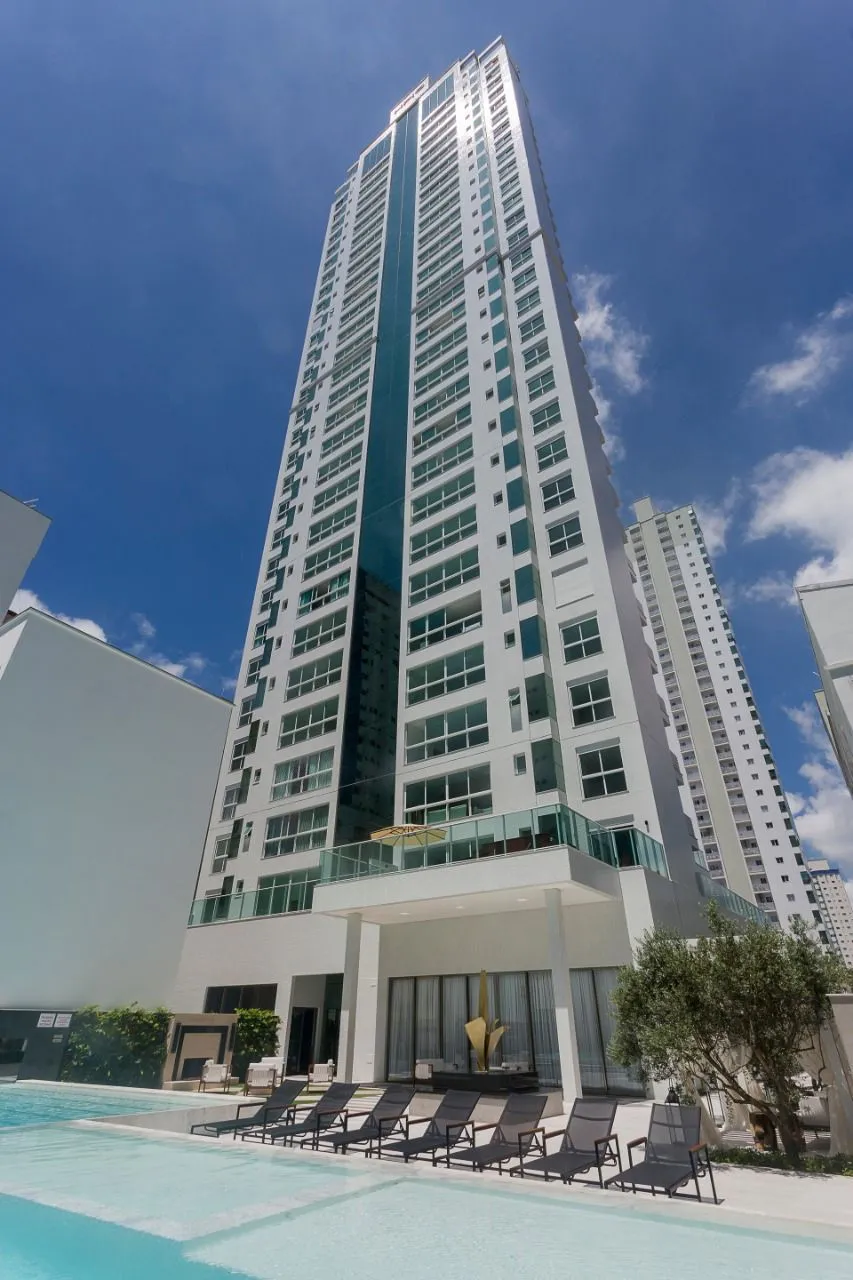 Apartamento 3 suítes + lavabo à venda em Centro, Balneário Camboriú