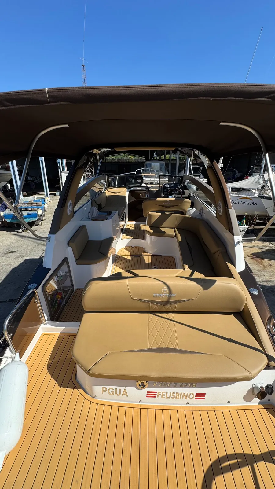 Lancha Triton 300 Sport TRITON YATCHS - MERCRUISER, foto 3