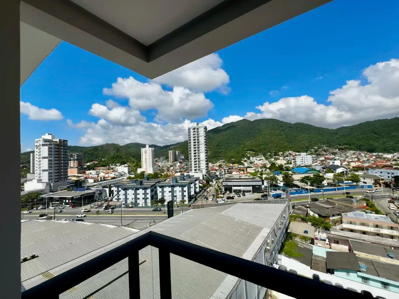 Apartamento 2 dormitórios (sendo 1 suíte) + lavabo à venda em Bairro Fazenda, Itajaí, foto 2