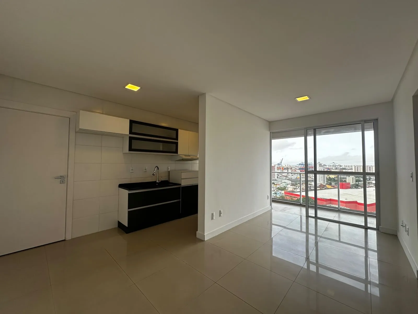 Apartamento 2 dormitórios (sendo 1 suíte) à venda em São João, Itajaí, foto 2