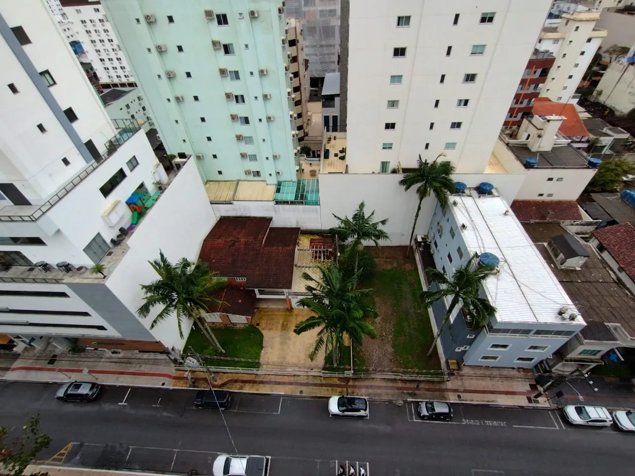 Terreno à venda em Centro, Balneário Camboriú, foto 2