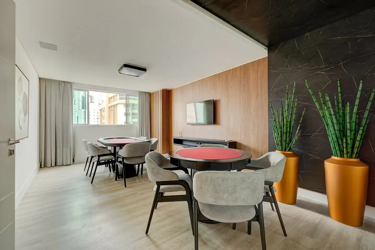 Apartamento 4 suítes + banheiro social à venda em Centro, Balneário Camboriú, foto 2