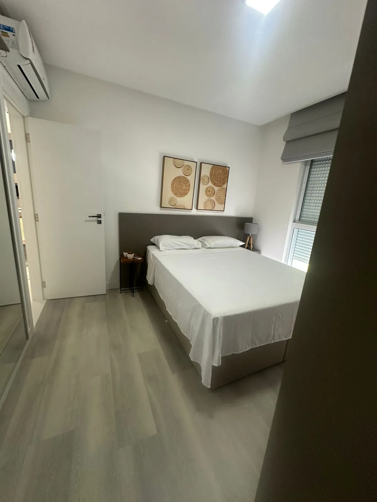 Apartamento 2 dormitórios (sendo 1 suíte) + banheiro social à venda em Praia Brava, Itajaí, foto 2