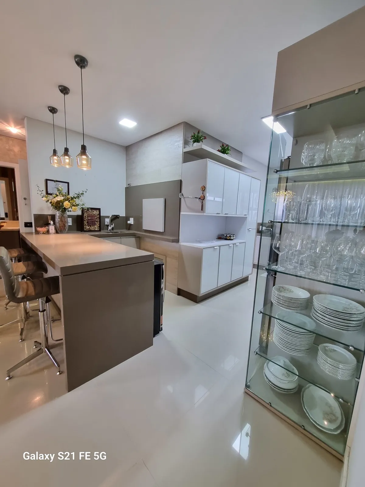 Apartamento 3 suítes + lavabo à venda em Pioneiros, Balneário Camboriú, foto 2