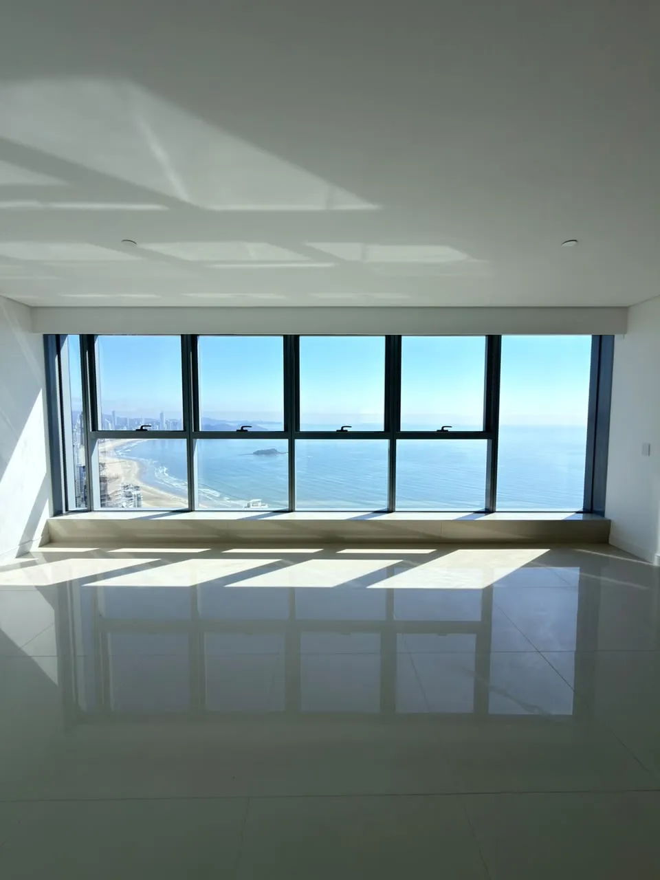 Apartamento 4 suítes + banheiro social e lavabo à venda em Centro, Balneário Camboriú, foto 2
