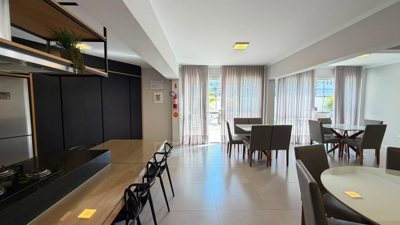 Apartamento 3 dormitórios (sendo 1 suíte) + 2 banheiros sociais à venda em Centro, Balneário Camboriú, foto 2