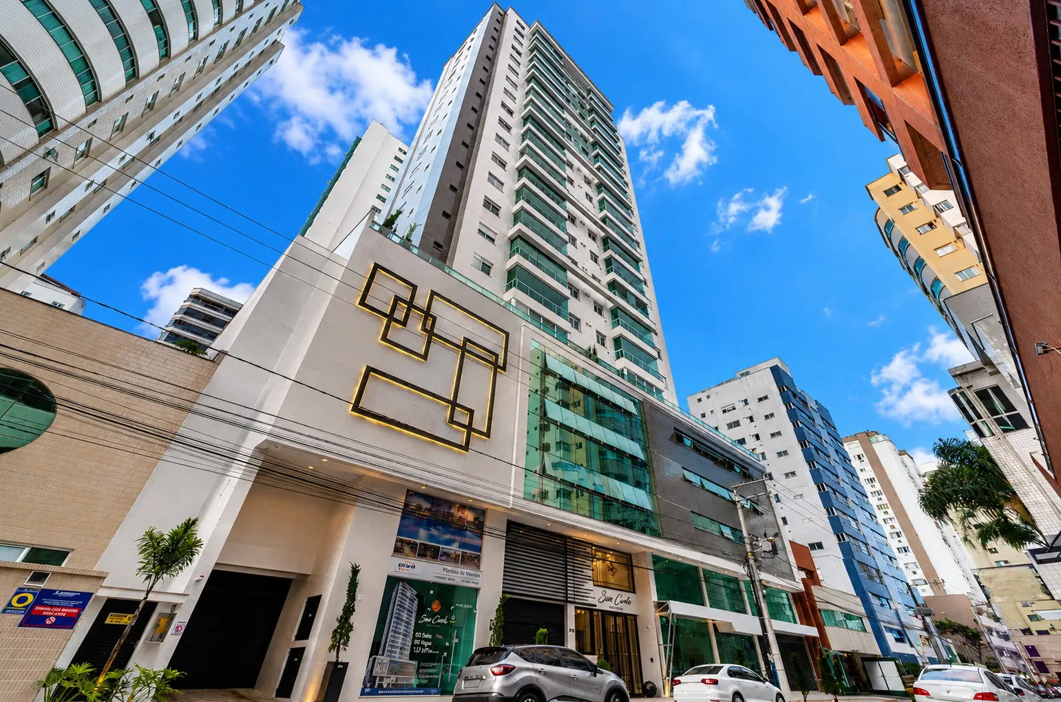 Apartamento 3 suítes + lavabo à venda em Centro, Balneário Camboriú, foto 2