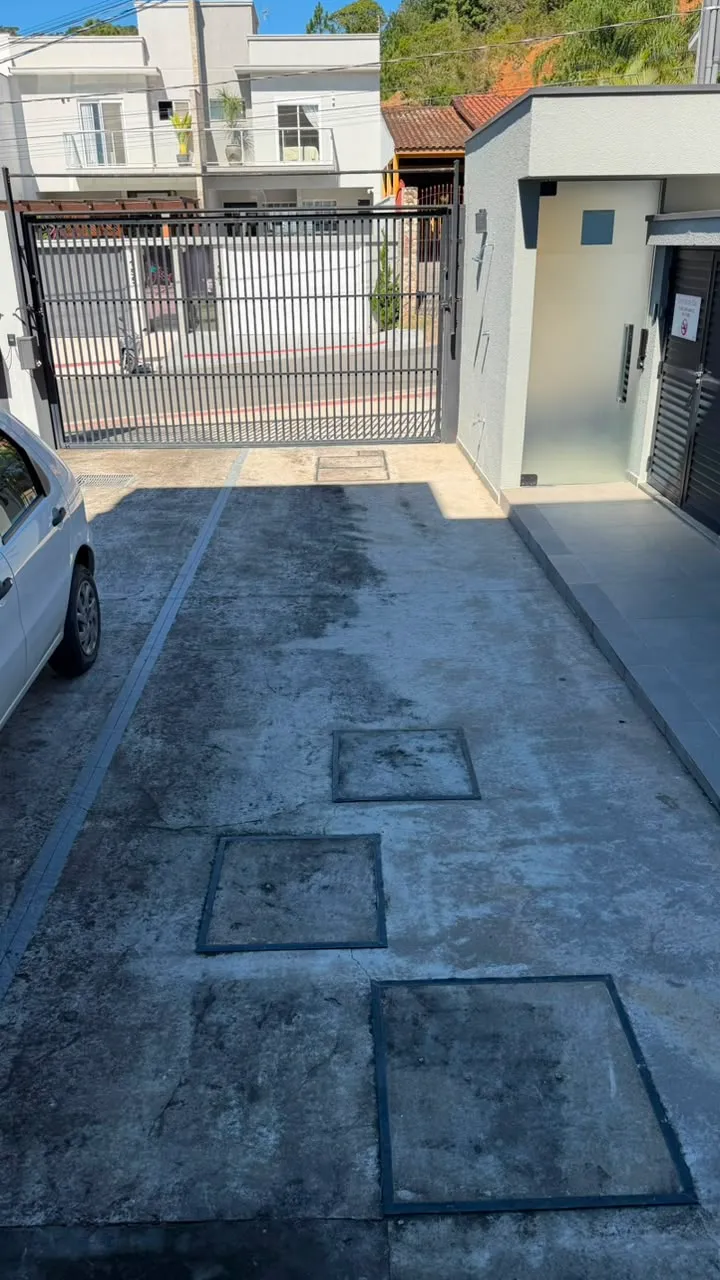 Apartamento 3 dormitórios (sendo 1 suíte) + banheiro social à venda em Praia dos Amores, Balneário Camboriú, foto 3
