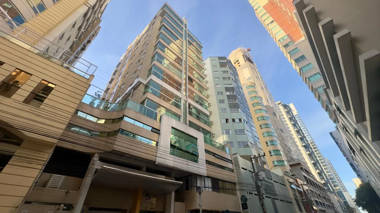 Apartamento 3 dormitórios (sendo 1 suíte) + banheiro social e lavabo à venda em Centro, Balneário Camboriú, foto 2