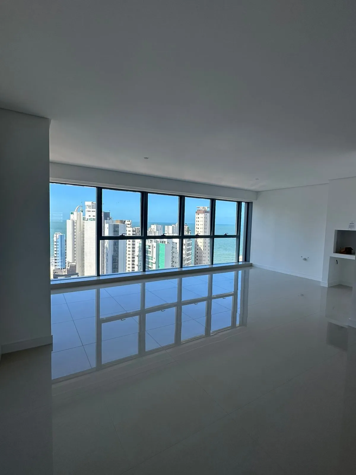 Apartamento 4 suítes + lavabo à venda em Centro, Balneário Camboriú, foto 2