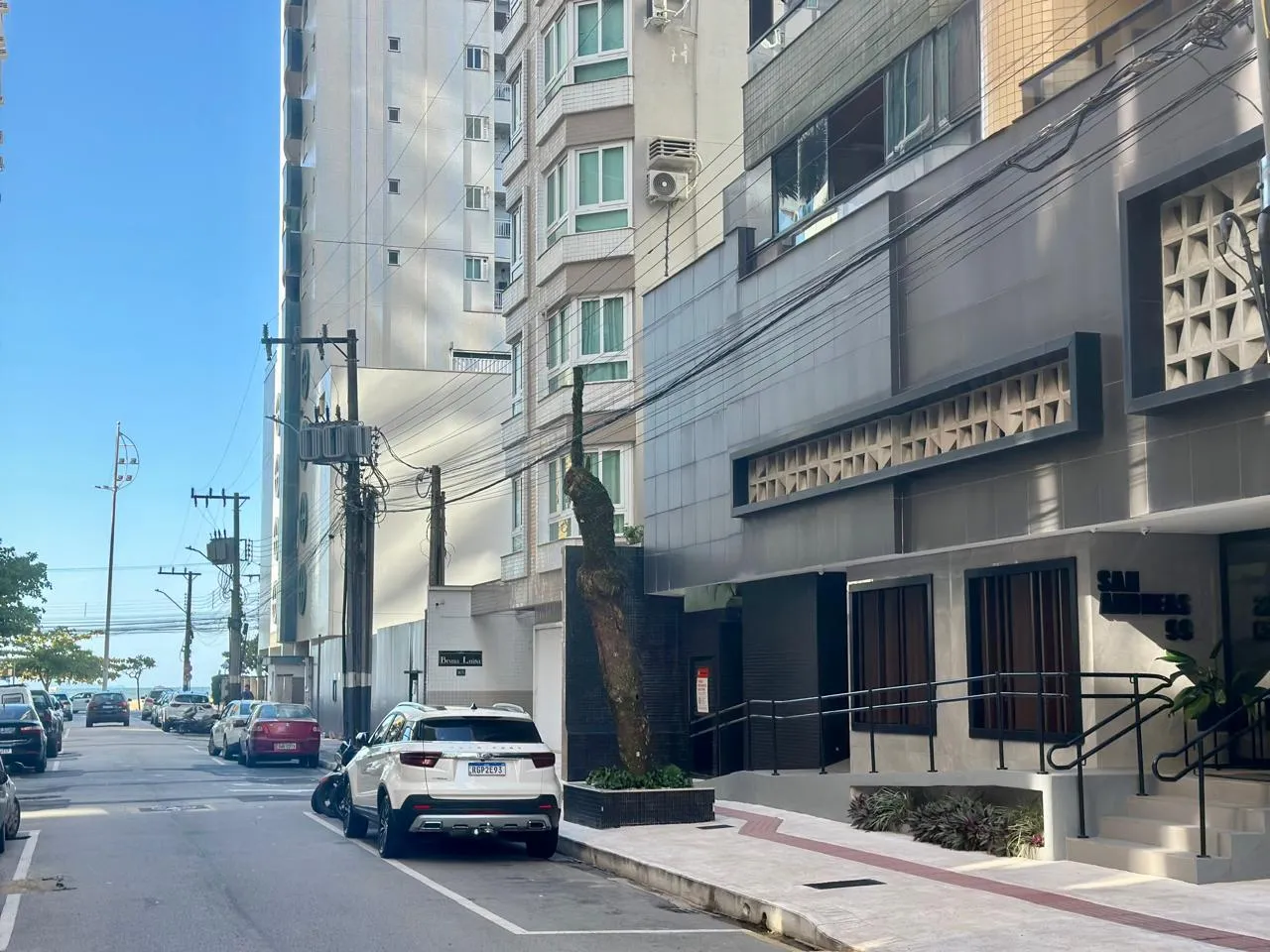 Apartamento 3 dormitórios (sendo 1 suíte) + banheiro social à venda em Barra Sul, Balneário Camboriú, foto 3