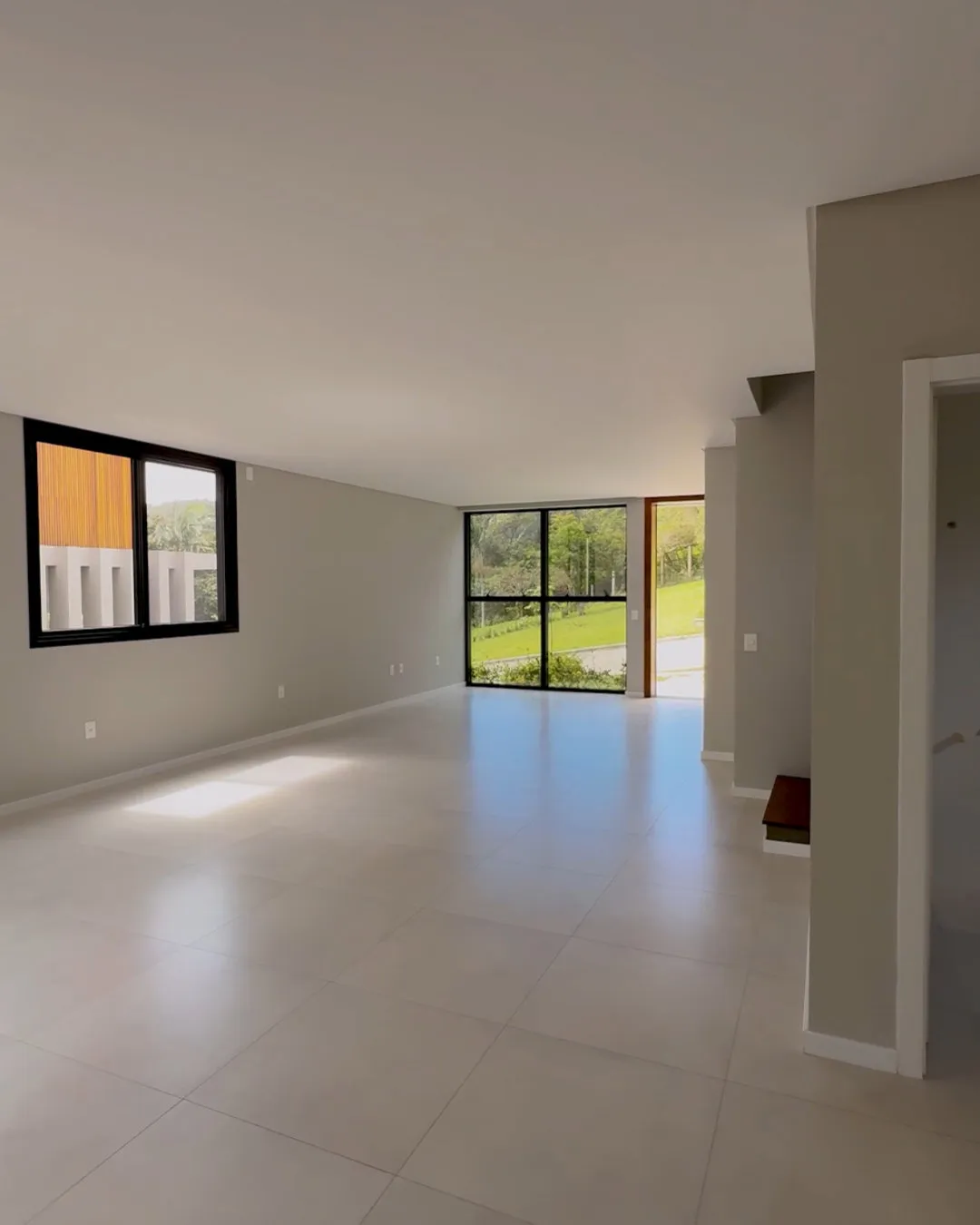 Casa 3 suítes + banheiro social e lavabo à venda em Praia de Taquaras, Balneário Camboriú, foto 3