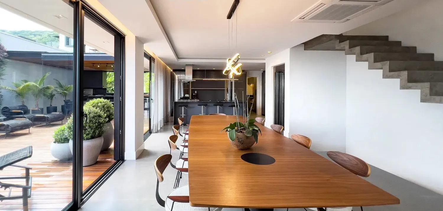 Casa 4 suítes + banheiro social à venda em Barra, Balneário Camboriú, foto 2