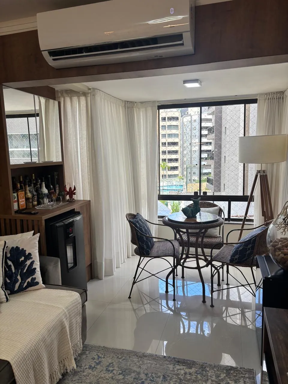 Apartamento 3 dormitórios (sendo 1 suíte) + banheiro social à venda em Centro, Balneário Camboriú, foto 2
