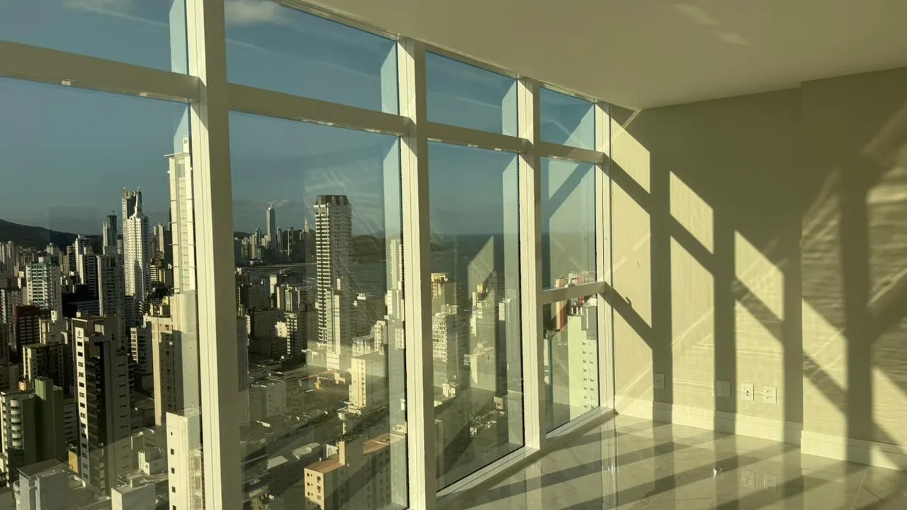 Apartamento 3 suítes + lavabo à venda em Centro, Balneário Camboriú, foto 2